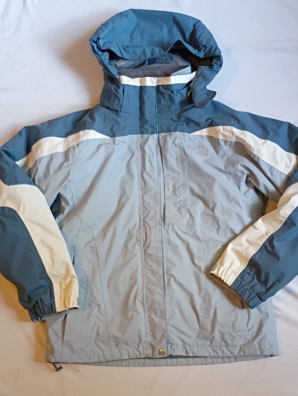 The North Face Womans Hooded Warm Jacket